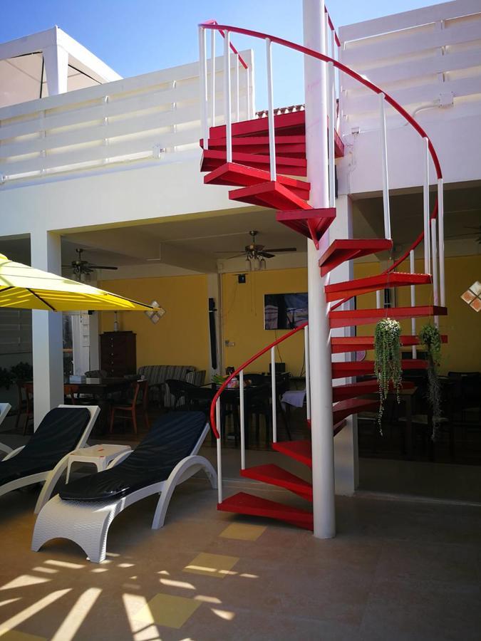 Barefeet Naturist Resort (Adults Only) Bangkok Eksteriør billede