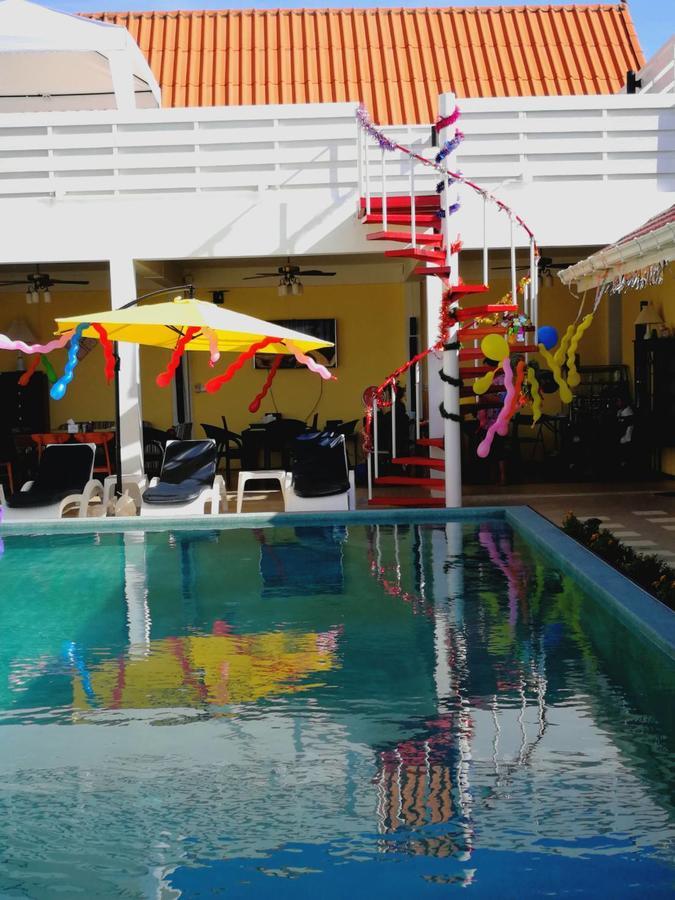 Barefeet Naturist Resort (Adults Only) Bangkok Eksteriør billede